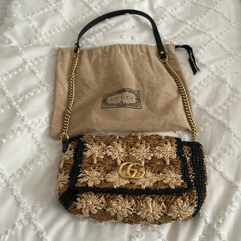 EUC Gucci Marmot Raffia Palm Tree Flower Burst Black and Tan Crossbody